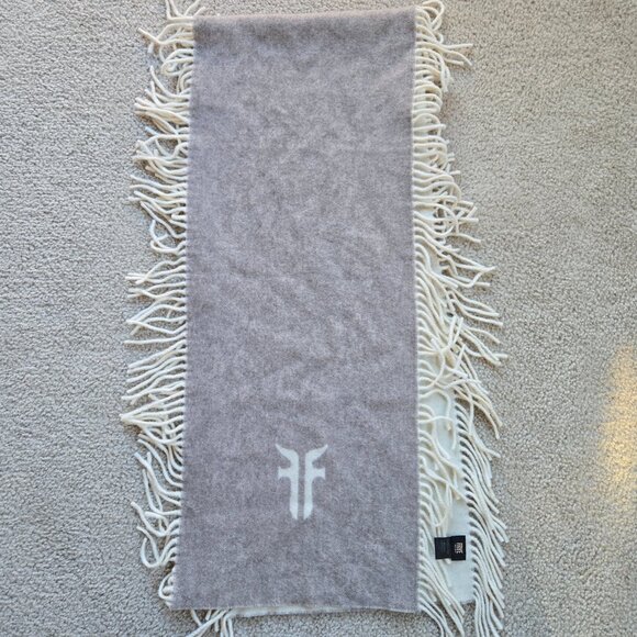 Frye & Co Wool Cashmere Fringe Logo Scarf - Picture 8 of 8